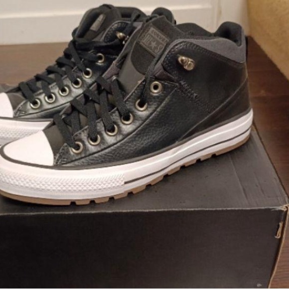 Converse sneakers - Brand New - Picture 3 of 3